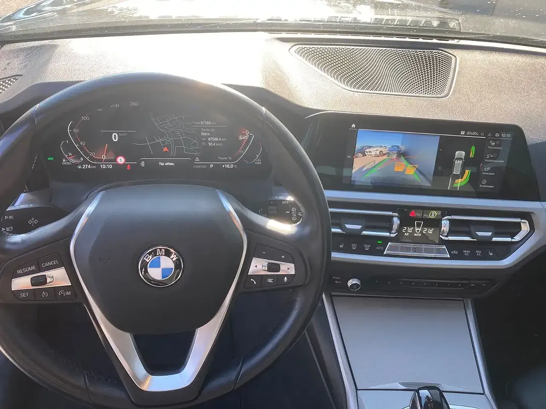 BMW 320 - Thumbnail 11