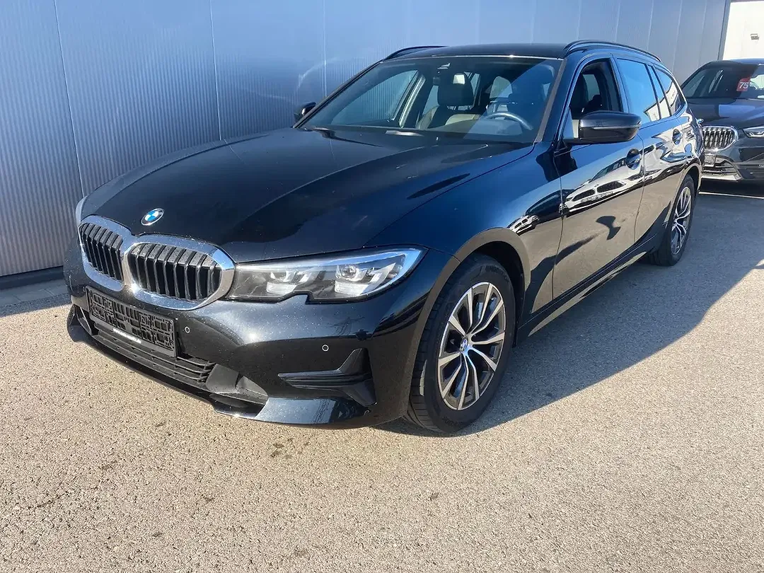 BMW 320 - Thumbnail 3
