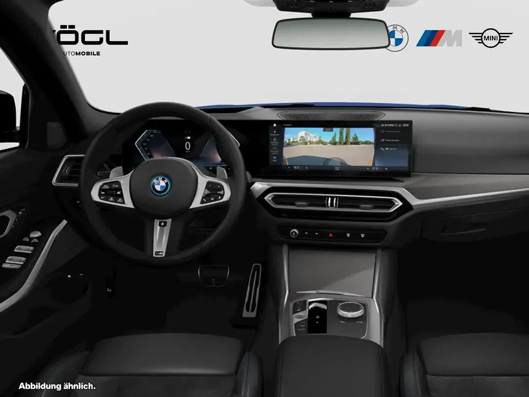 BMW 330 - Thumbnail 4