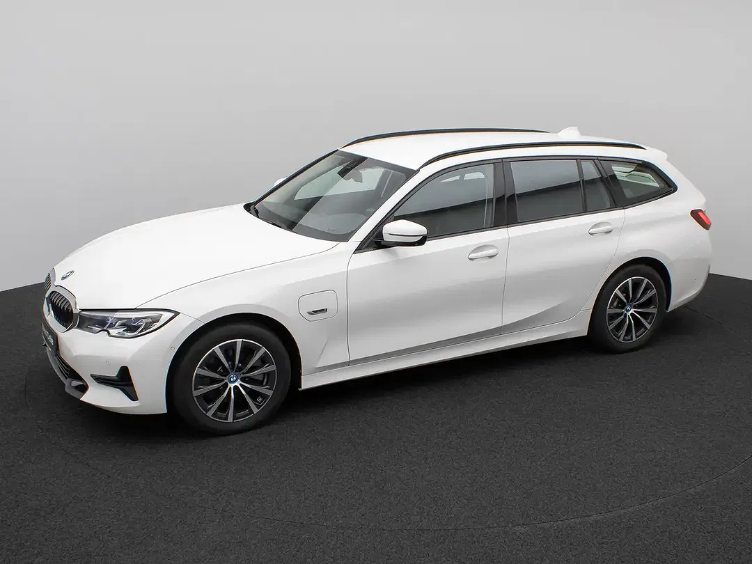 BMW 320 - Thumbnail 12