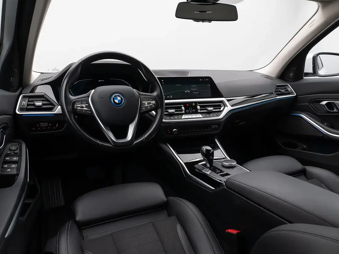 BMW 320 - Thumbnail 38