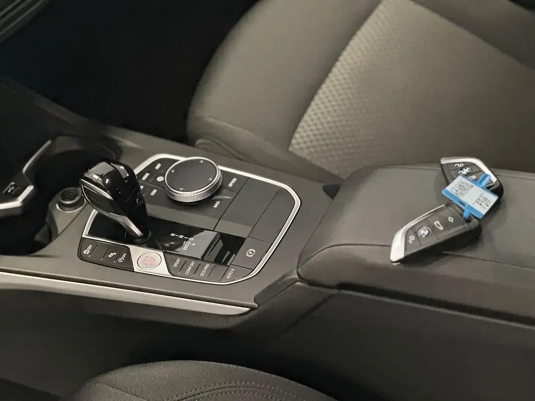 BMW 116 - Thumbnail 8