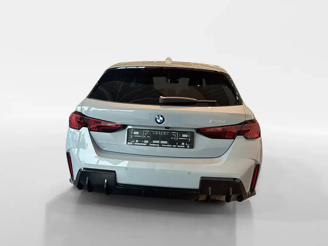 BMW 120 - Thumbnail 4