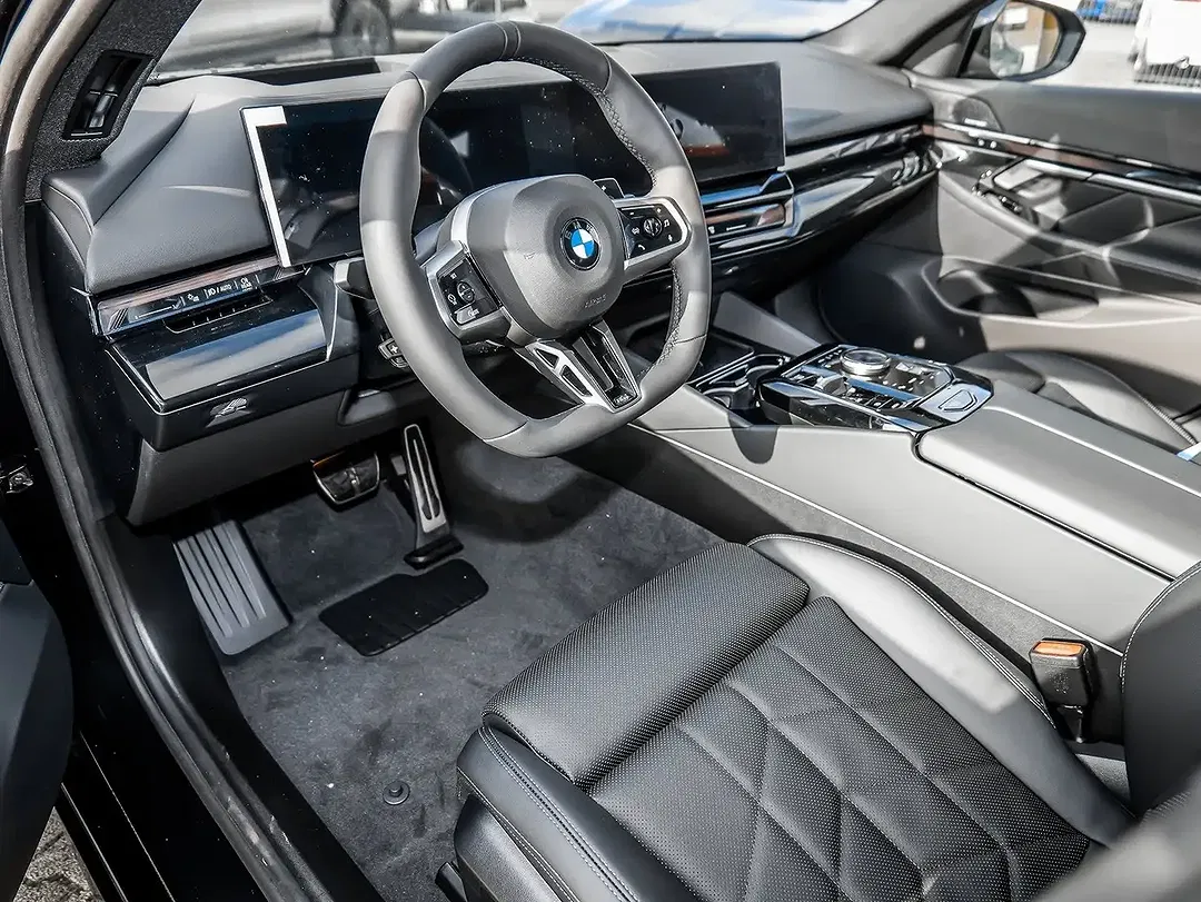 BMW 520 - Thumbnail 5