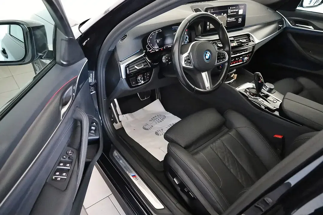 BMW 530 - Thumbnail 10