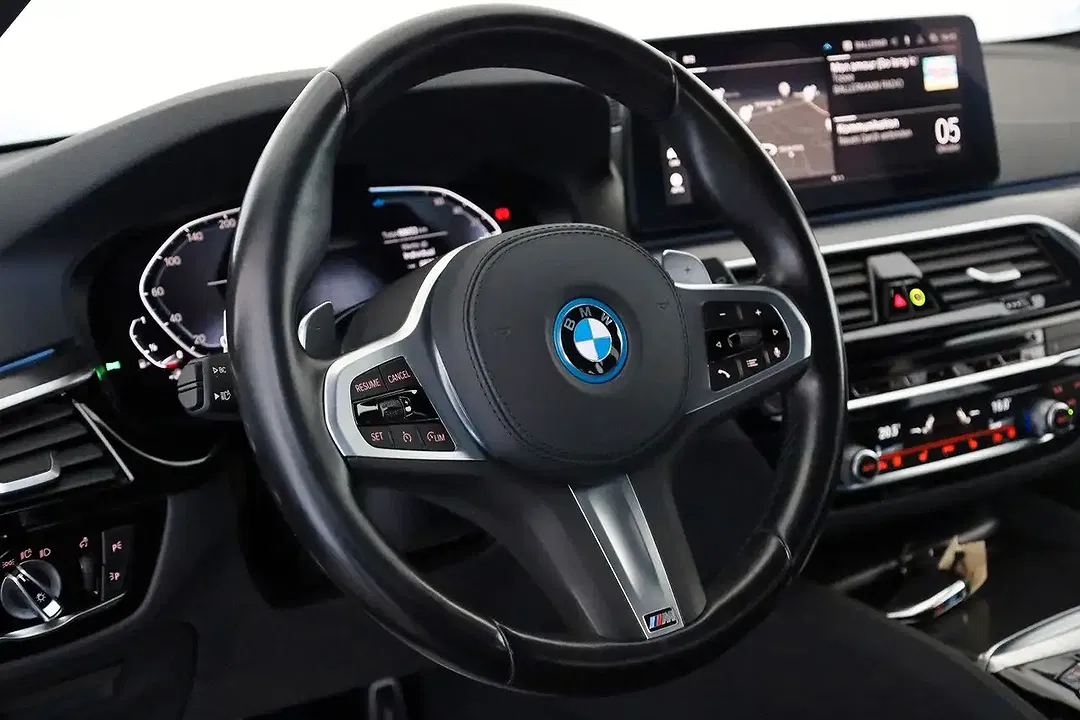 BMW 530 - Thumbnail 11