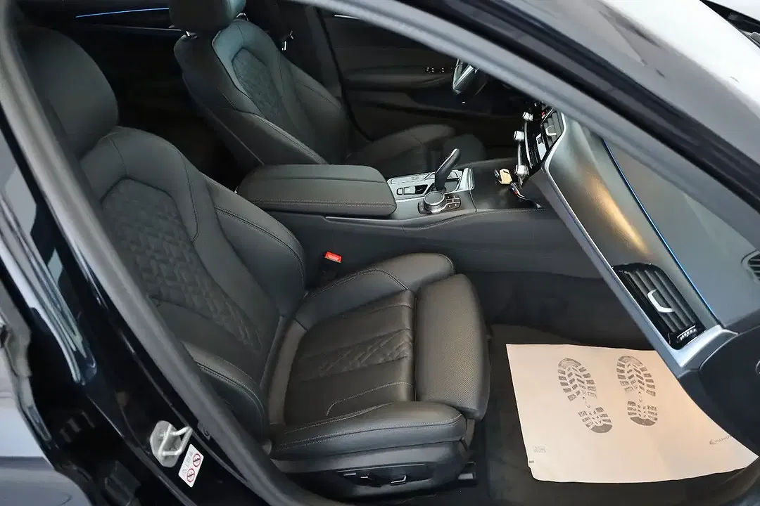 BMW 530 - Thumbnail 5
