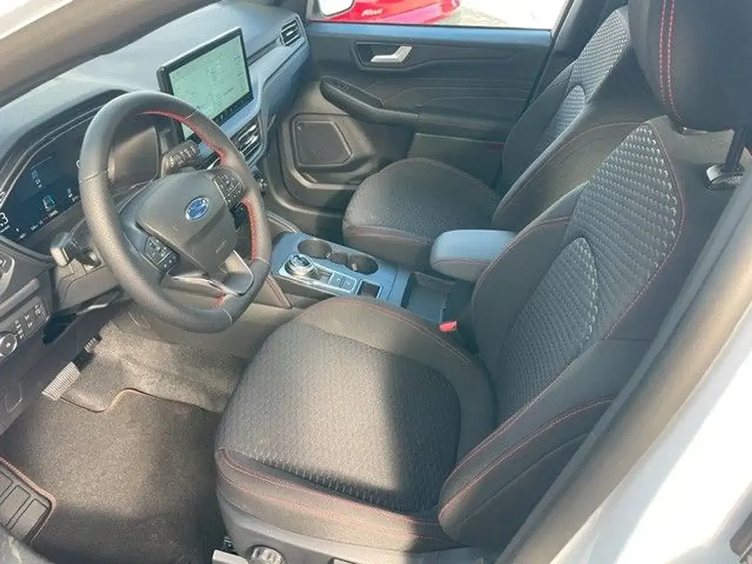 Ford Kuga - Thumbnail 6