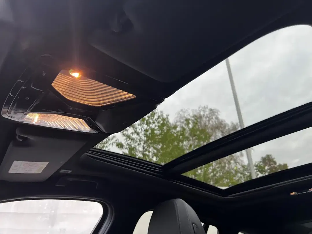 BMW 330 - Thumbnail 13