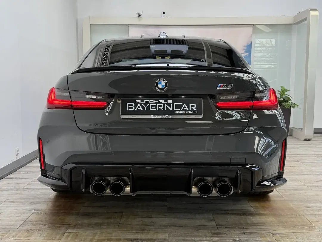 BMW M3 - Thumbnail 5