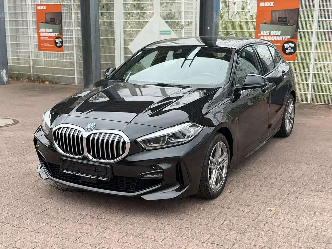 BMW 118 - Thumbnail 1