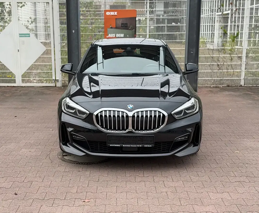 BMW 118 - Thumbnail 2