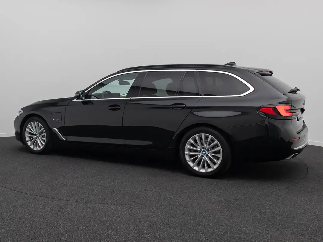 BMW 530 - Thumbnail 10
