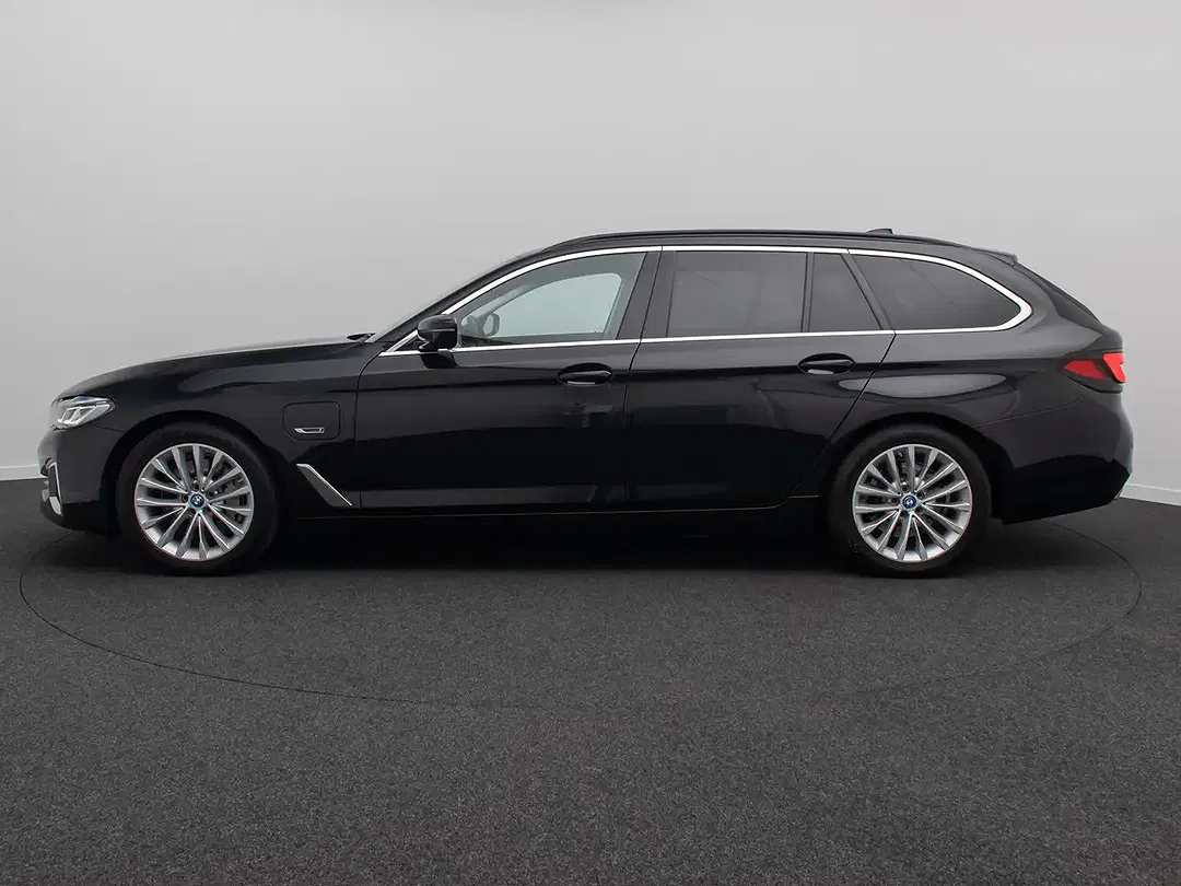 BMW 530 - Thumbnail 11