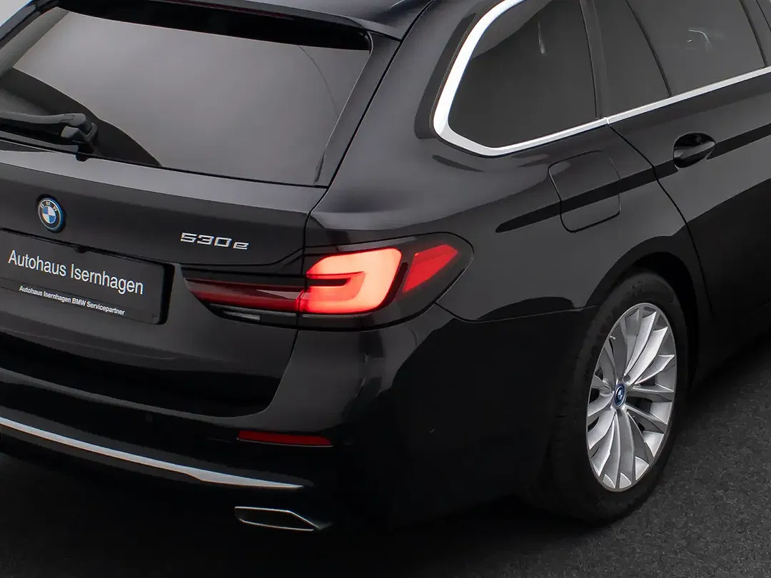 BMW 530 - Thumbnail 16