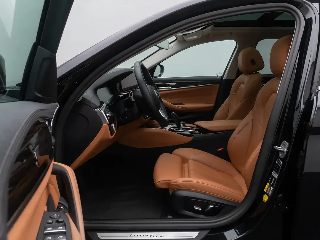 BMW 530 - Thumbnail 19