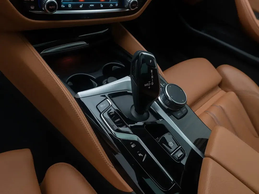 BMW 530 - Thumbnail 22