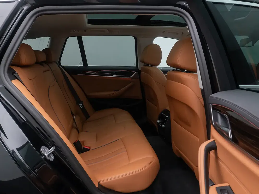 BMW 530 - Thumbnail 26
