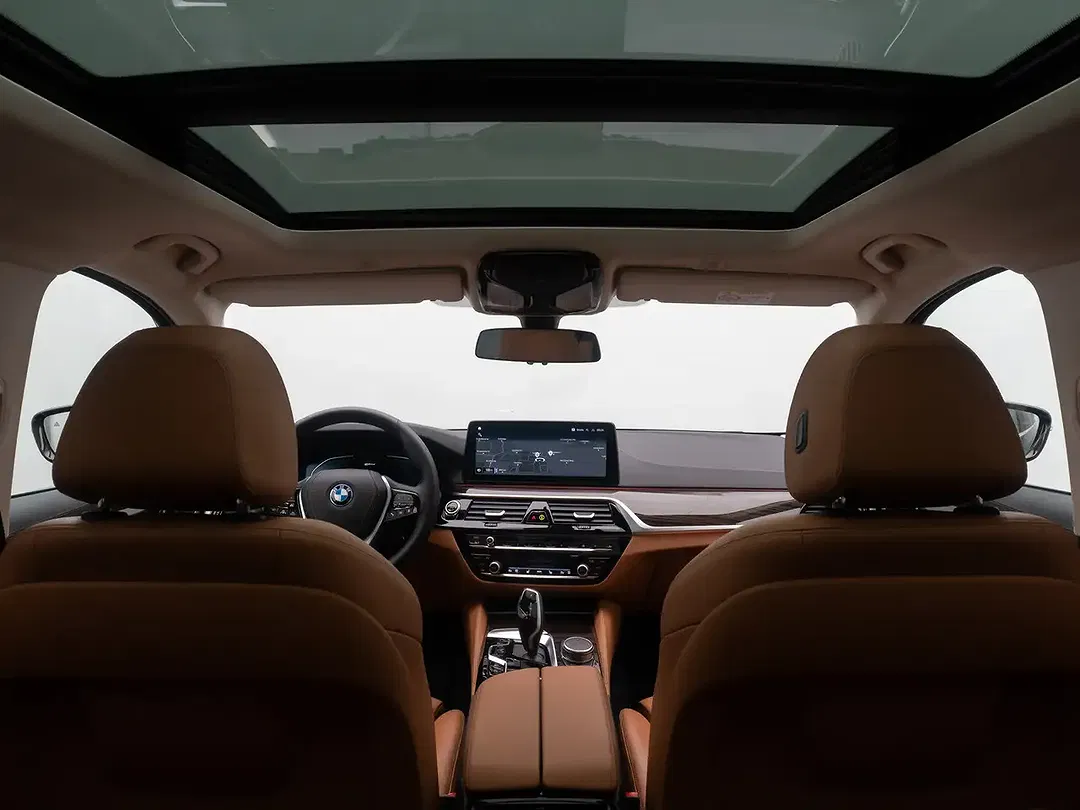BMW 530 - Thumbnail 30