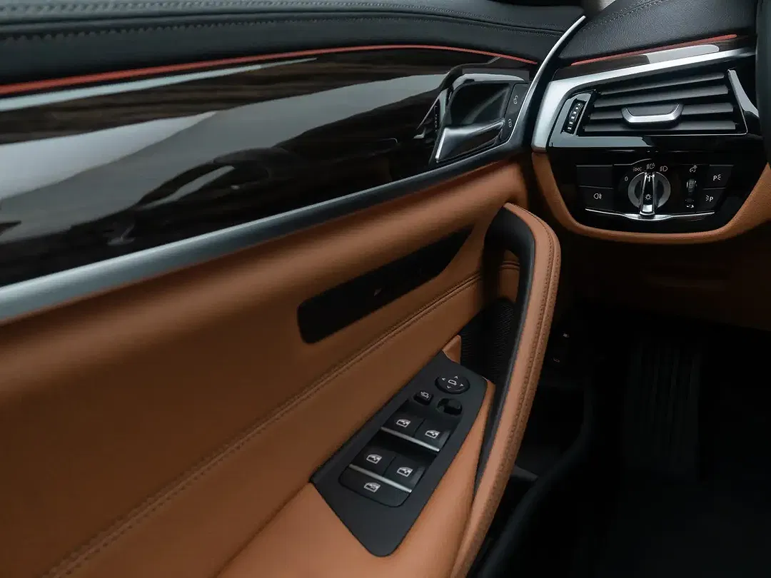 BMW 530 - Thumbnail 34
