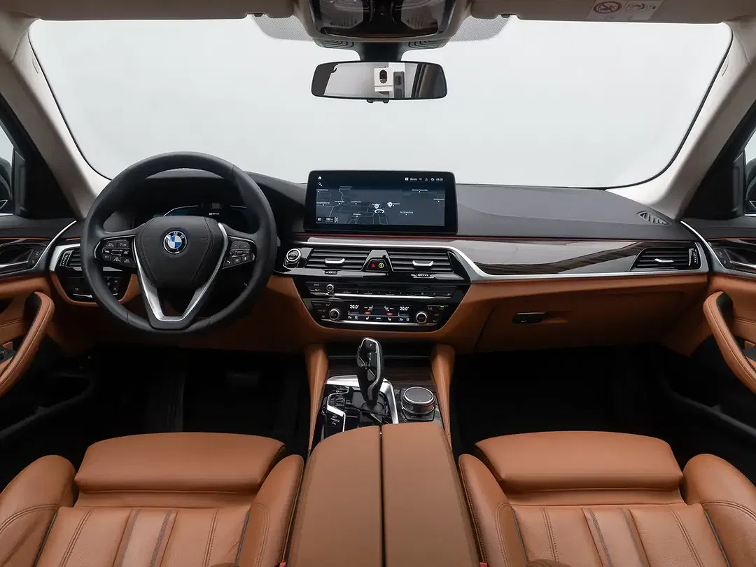 BMW 530 - Thumbnail 40