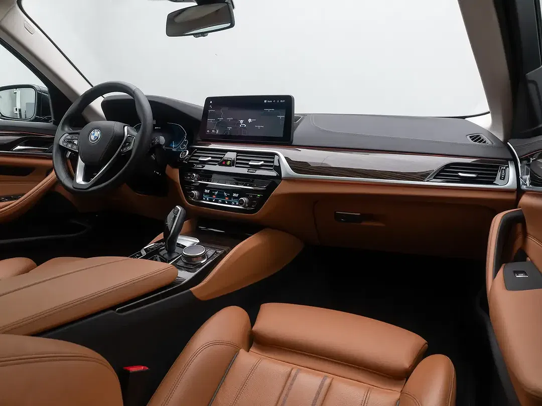 BMW 530 - Thumbnail 41