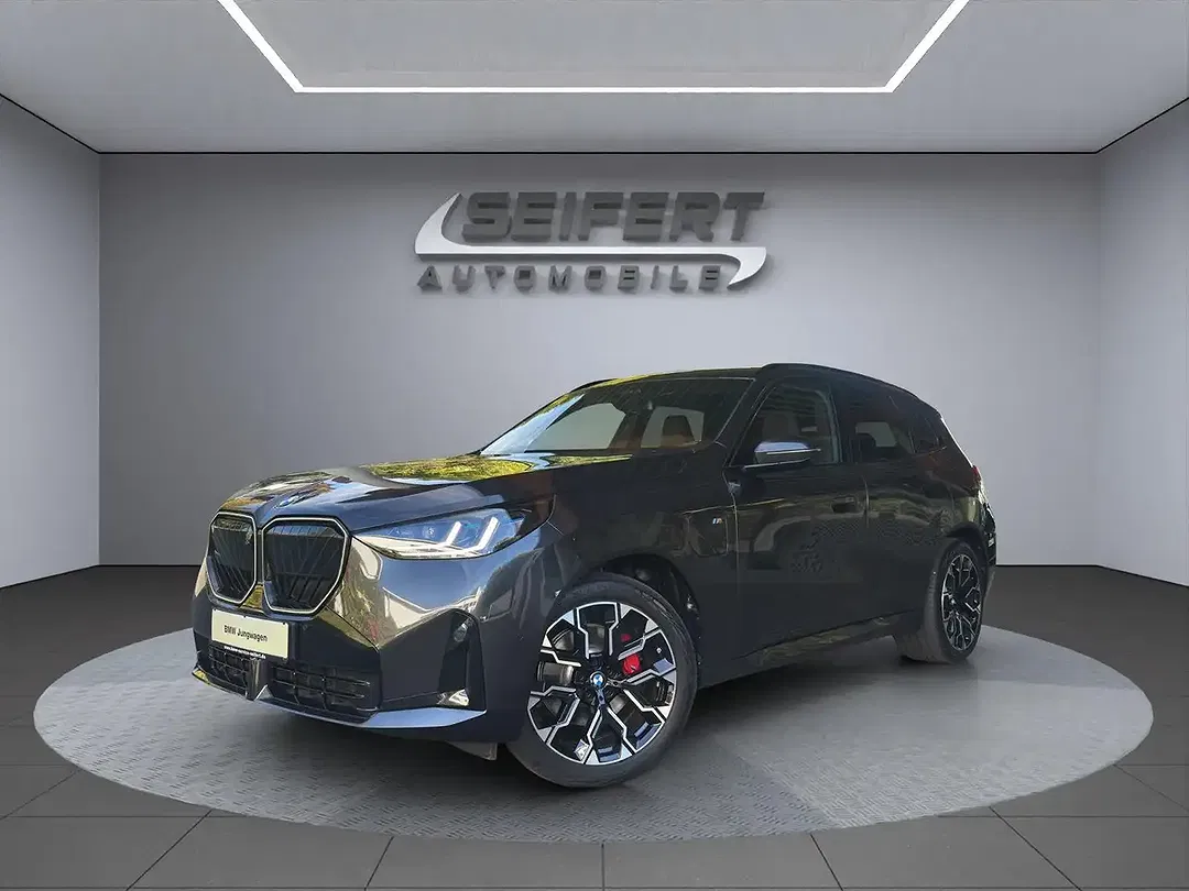 BMW X3 - Thumbnail 1