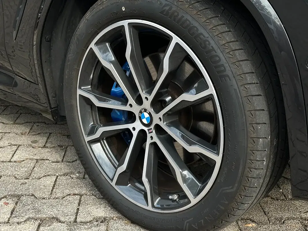 BMW X3 - Thumbnail 6