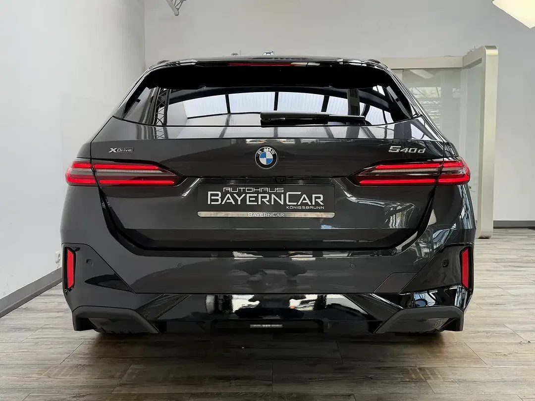 BMW 540 - Thumbnail 5