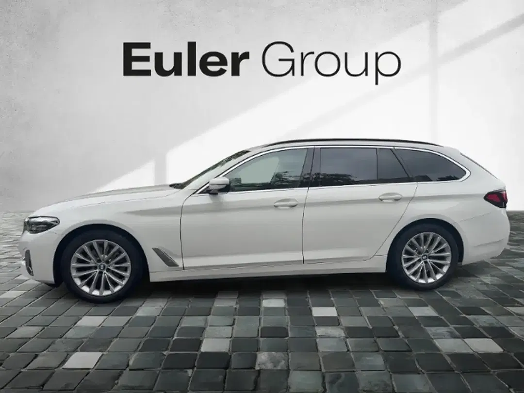 BMW 520 - Thumbnail 2