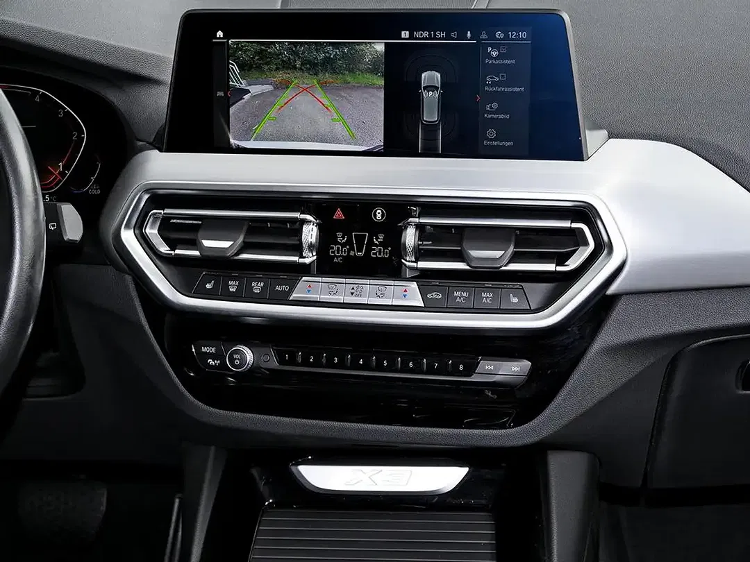 BMW X3 - Thumbnail 11