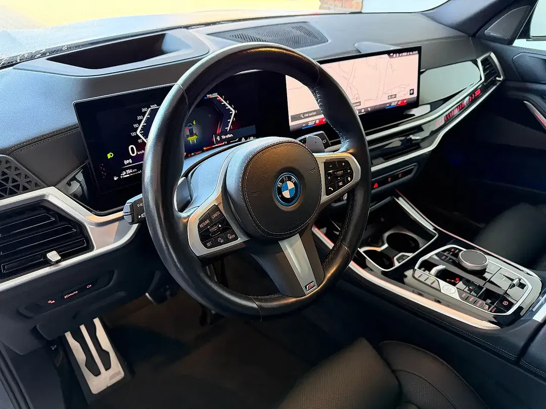 BMW X5 - Thumbnail 11