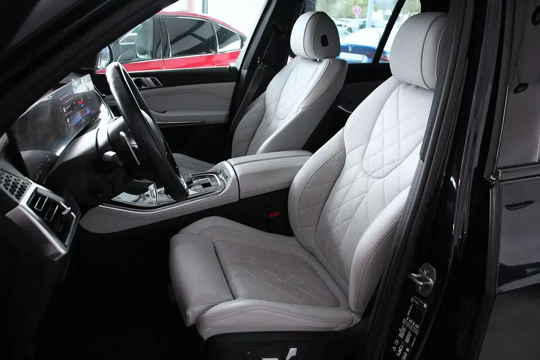 BMW X5 - Thumbnail 11