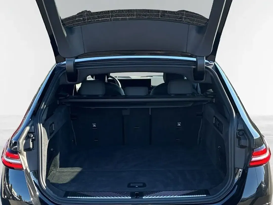 BMW 520 - Thumbnail 8