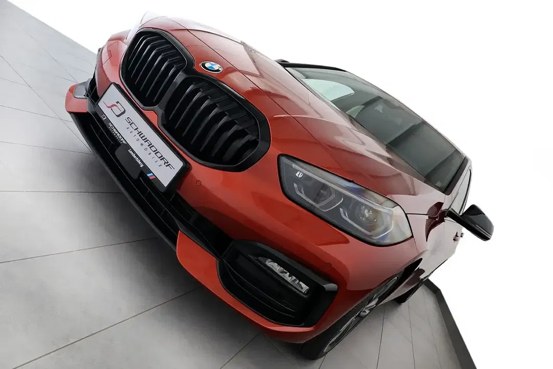 BMW 118 - Thumbnail 2