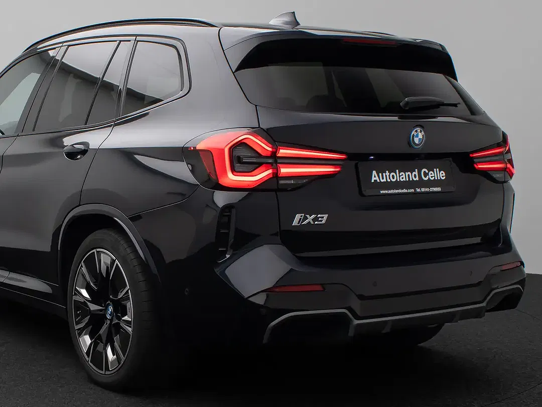 BMW X3 - Thumbnail 16