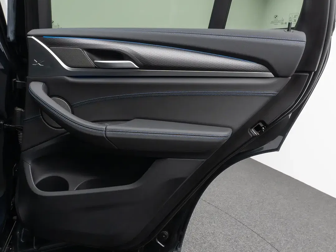 BMW X3 - Thumbnail 33