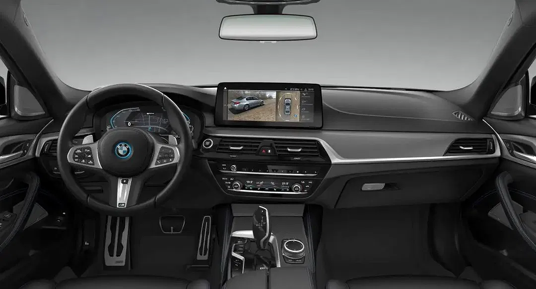 BMW 530 - Thumbnail 2