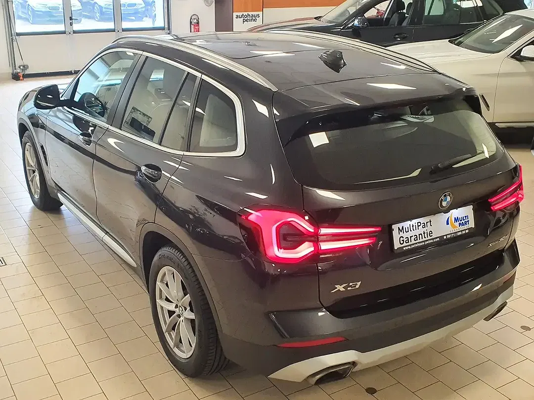 BMW X3 - Thumbnail 12