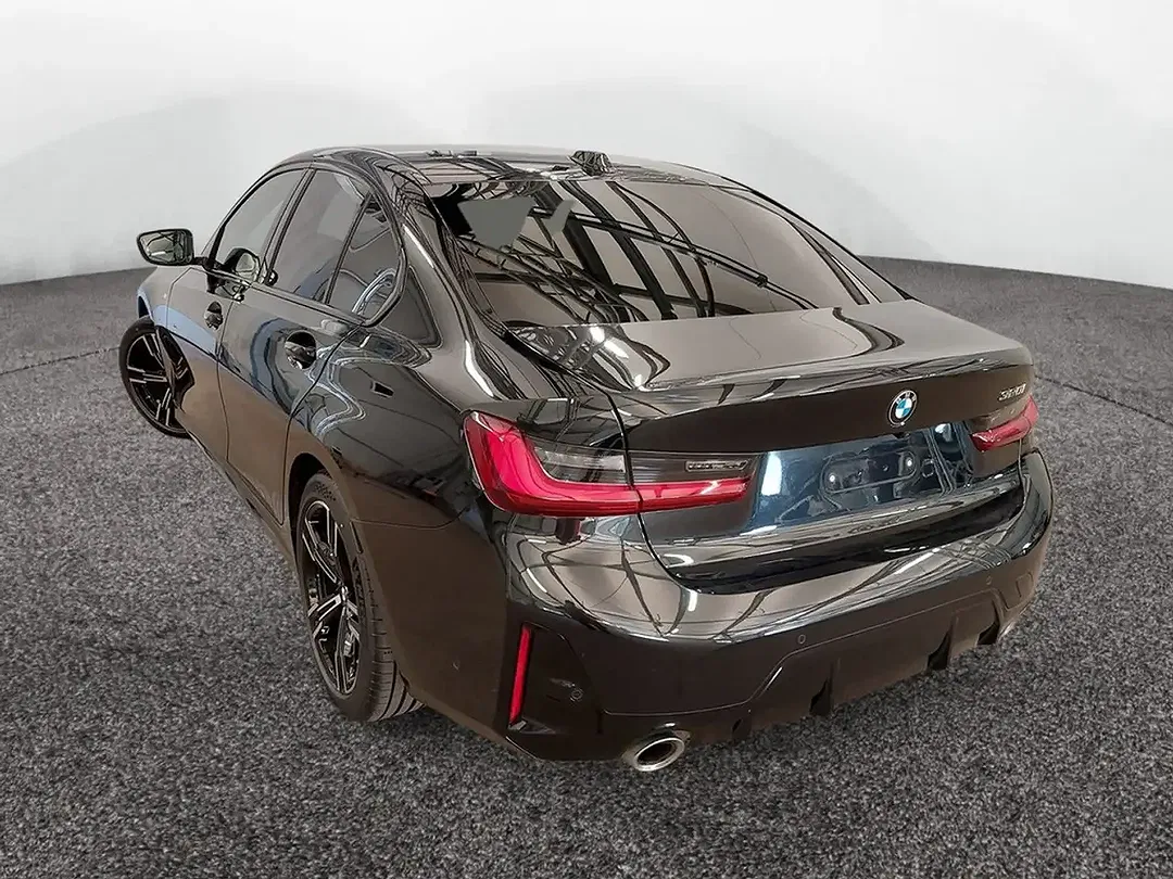 BMW 320 - Thumbnail 5