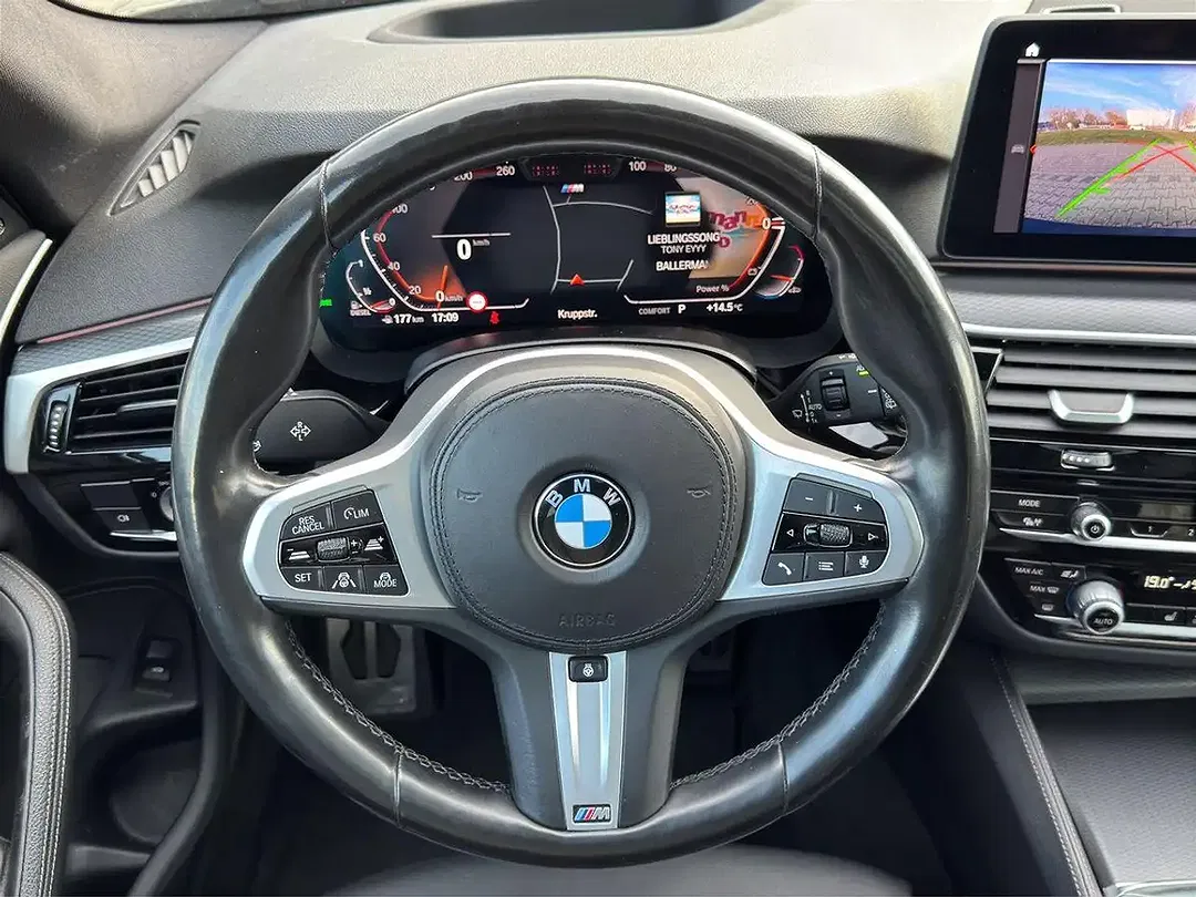 BMW 520 - Thumbnail 12