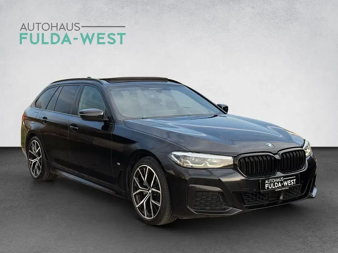 BMW 520 - Thumbnail 2