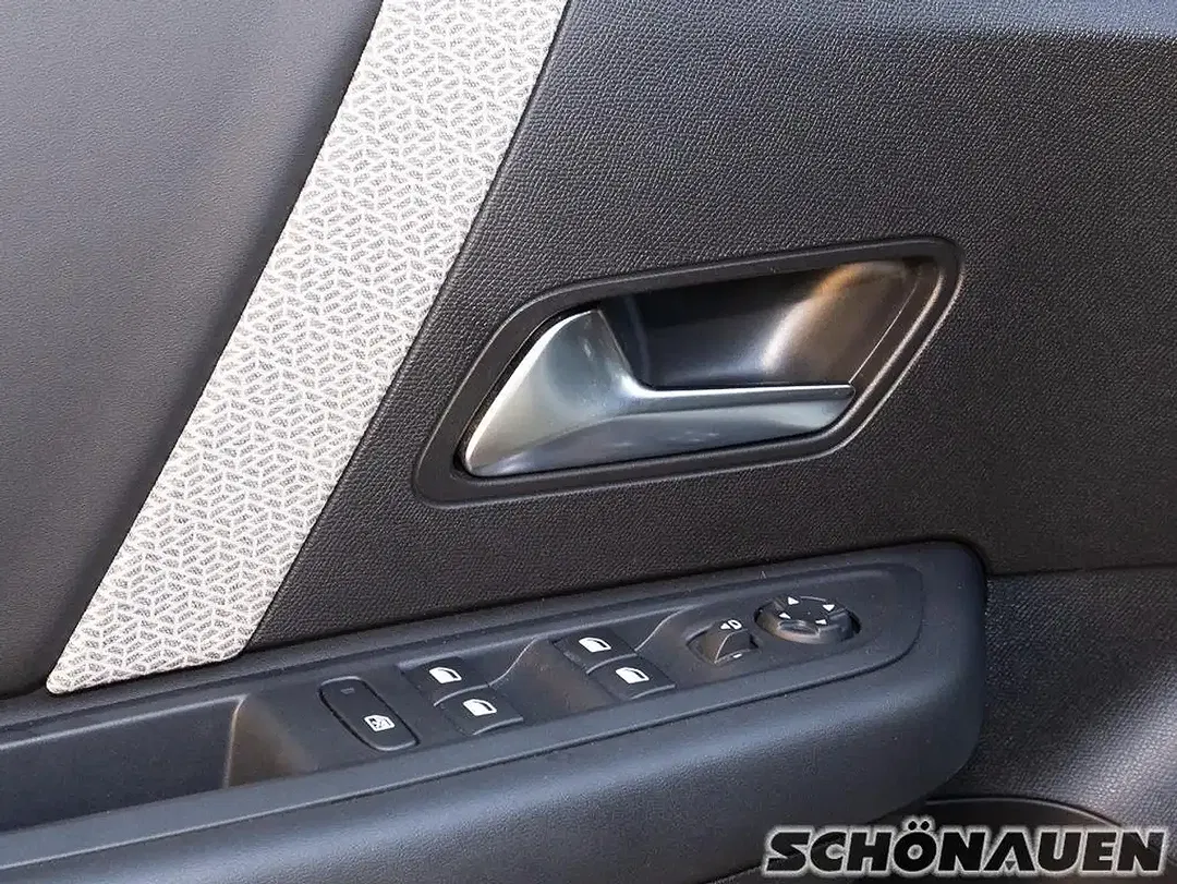 Citroen C4 - Thumbnail 5