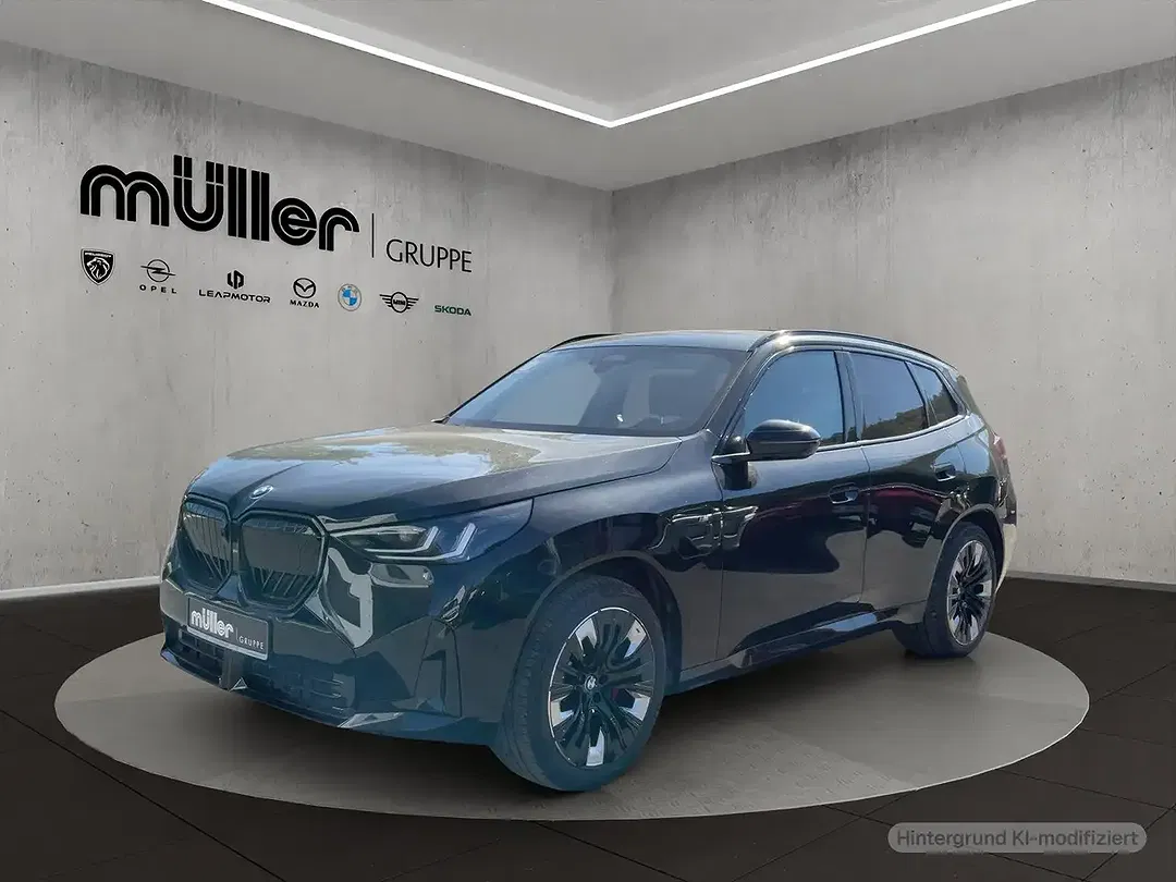 BMW X3 - Thumbnail 1