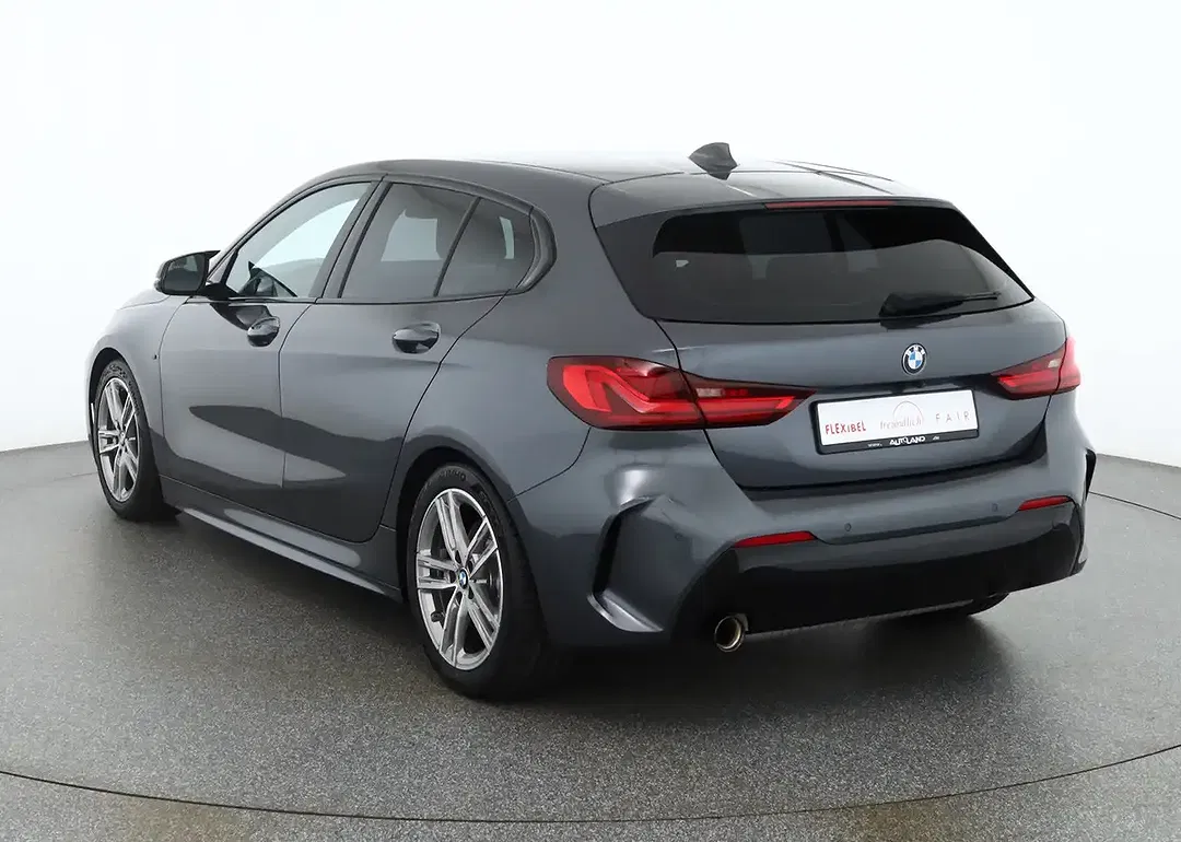 BMW 118 - Thumbnail 3