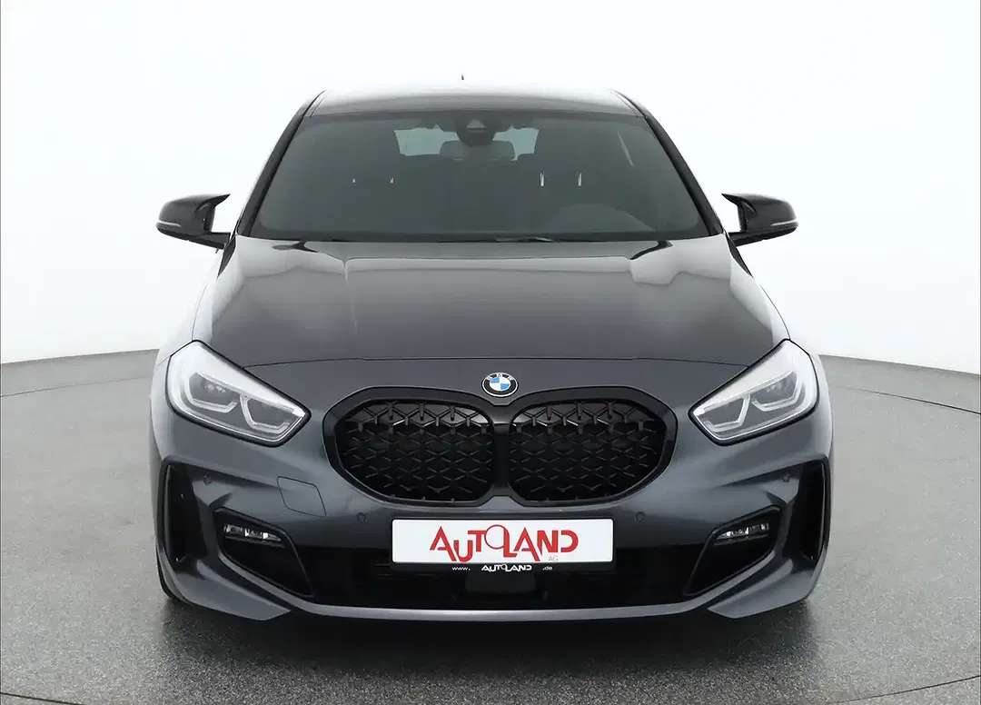 BMW 118 - Thumbnail 8