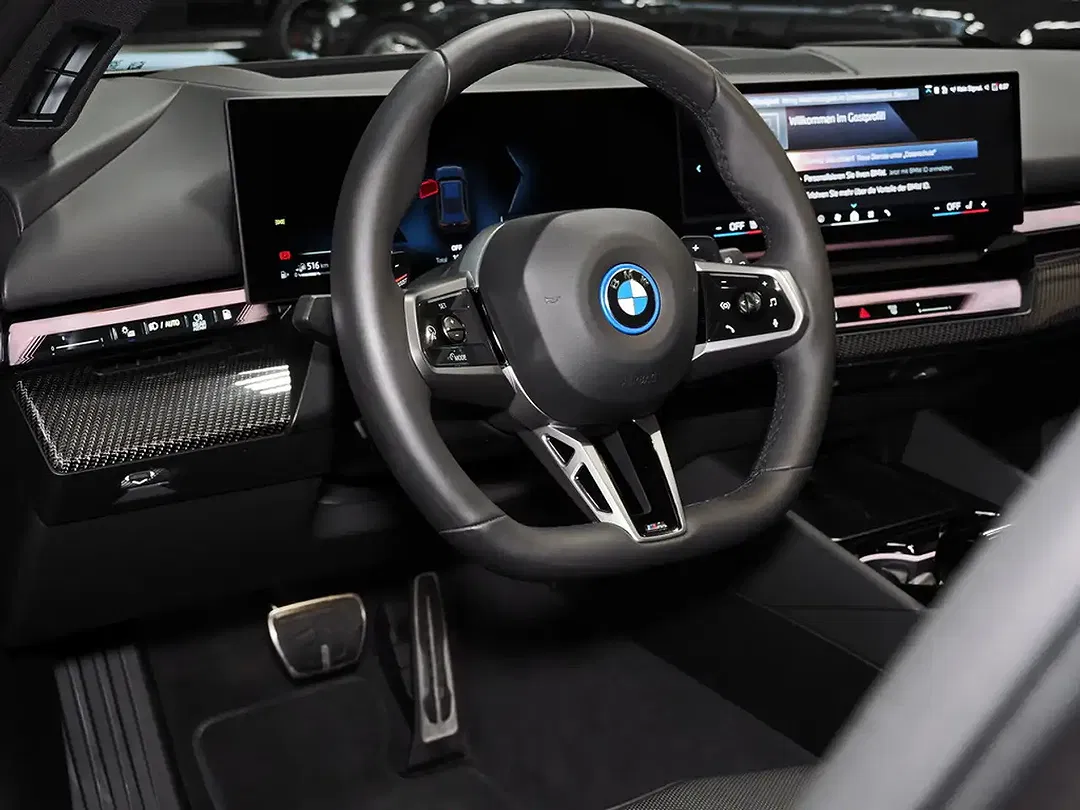 BMW 550 - Thumbnail 9