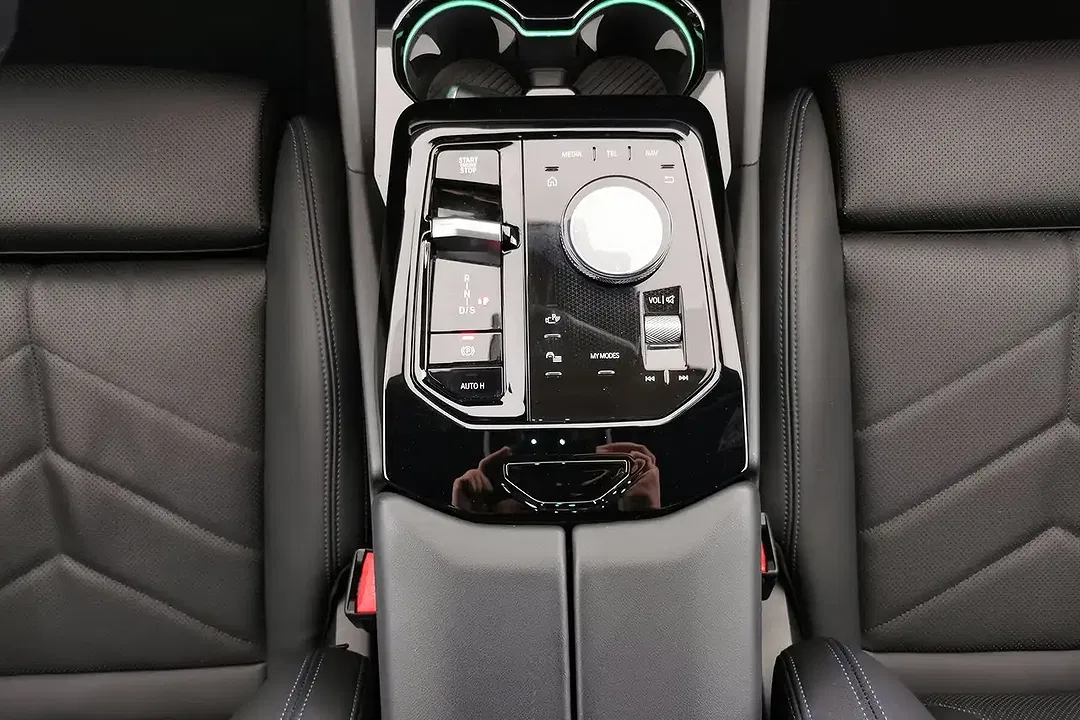 BMW 520 - Thumbnail 14