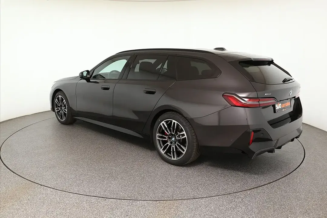 BMW 520 - Thumbnail 4