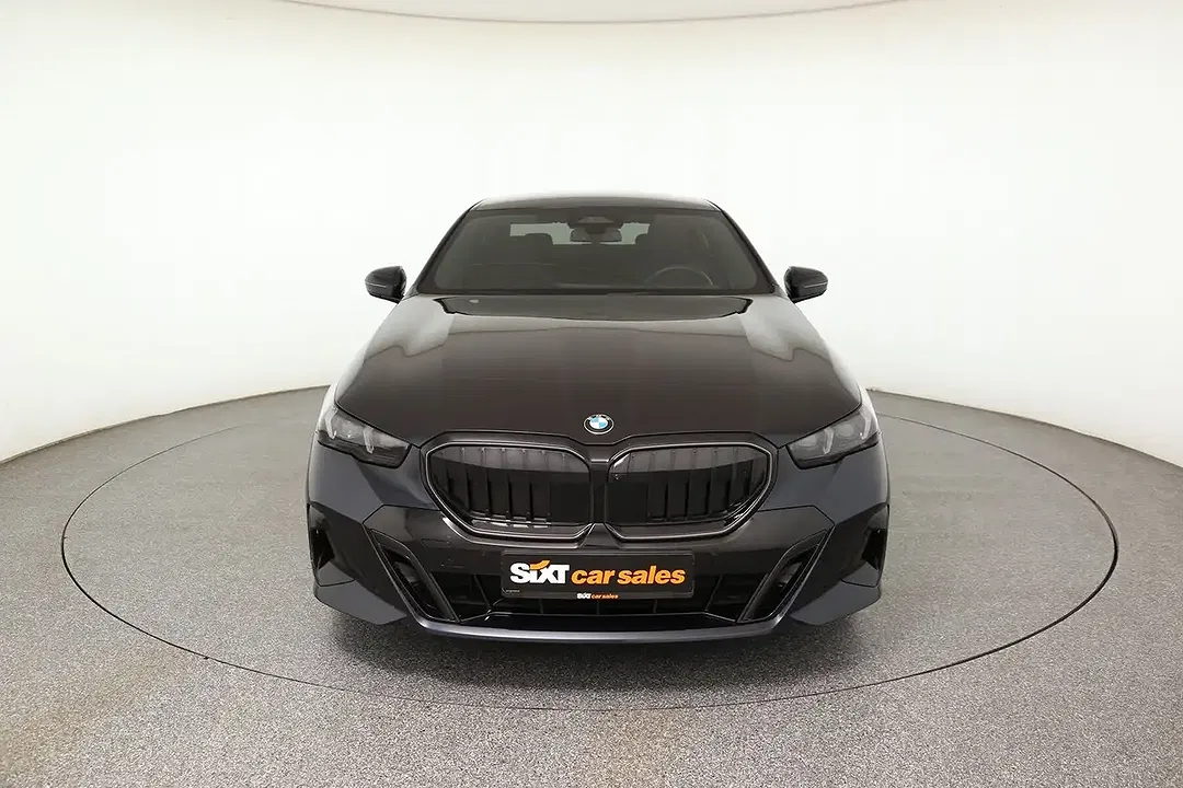 BMW 520 - Thumbnail 2